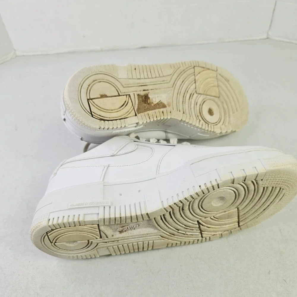 Nike Women Air Force 1 Pixel Sneakers 9 White Low Top CK6649-100 AF1 Platform
